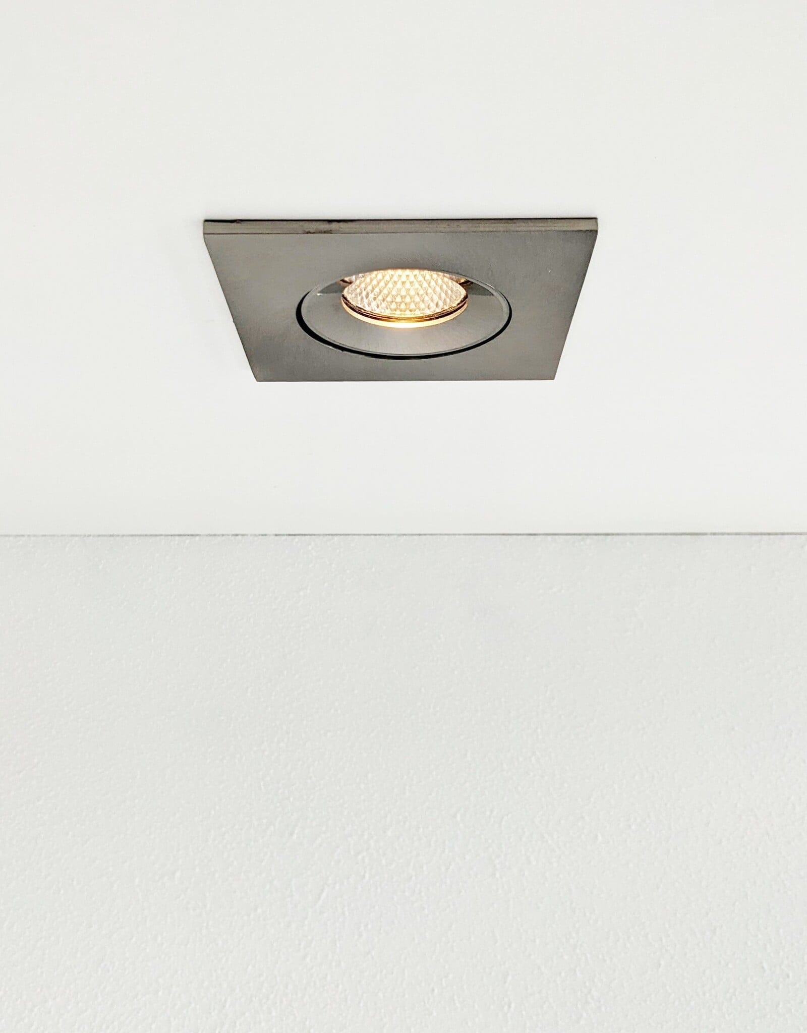 ledled-addy-led-kantelspot-vierkant-rvs-dimbaar-pr.jpg